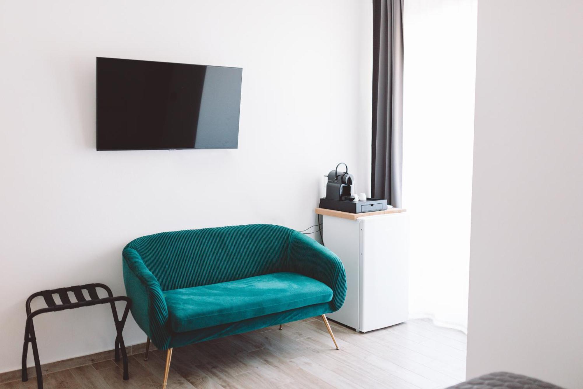 Accommodation Triton Λάστοβο Εξωτερικό φωτογραφία